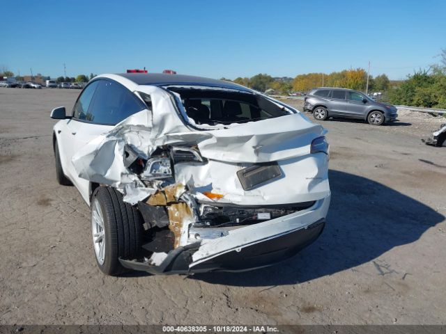 Photo 5 VIN: 5YJYGAEE6MF172730 - TESLA MODEL Y 