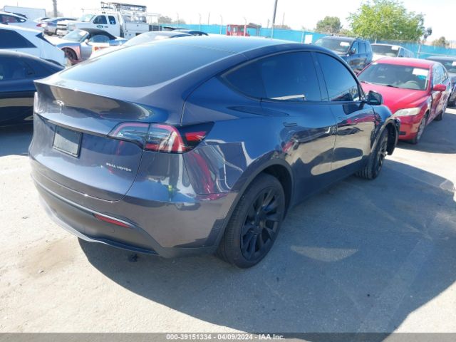 Photo 3 VIN: 5YJYGAEE6MF286405 - TESLA MODEL Y 