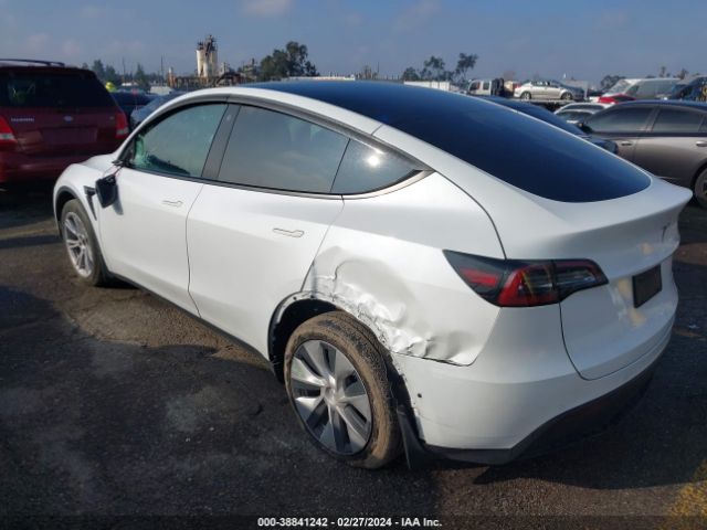 Photo 2 VIN: 5YJYGAEE6MF294343 - TESLA MODEL Y 