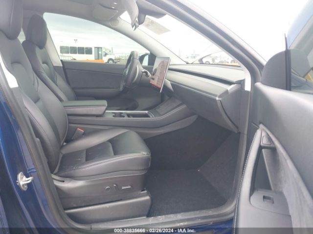 Photo 4 VIN: 5YJYGAEE8MF159137 - TESLA MODEL Y 