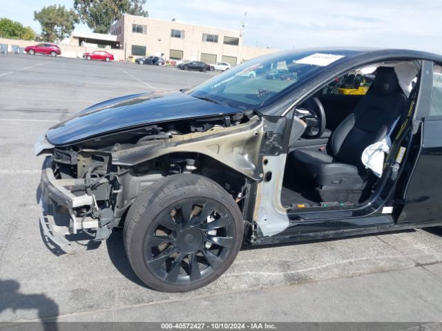 Photo 5 VIN: 5YJYGAEE8MF159929 - TESLA MODEL Y 