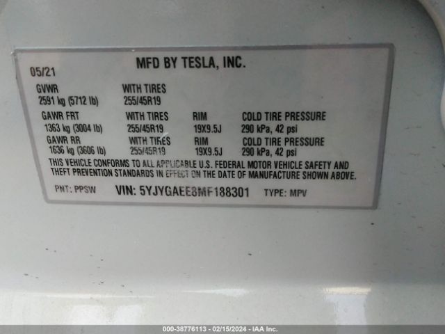 Photo 8 VIN: 5YJYGAEE8MF188301 - TESLA MODEL Y 