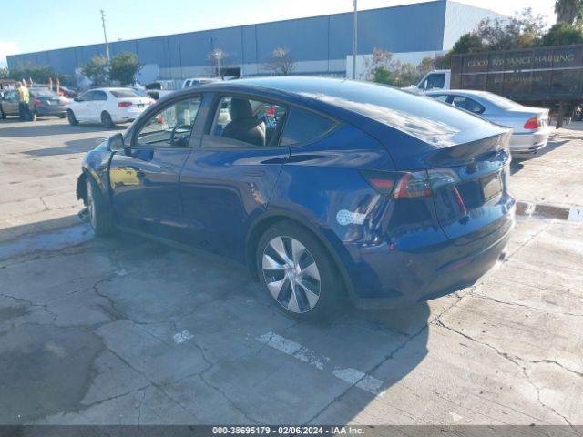 Photo 2 VIN: 5YJYGAEE8MF231745 - TESLA MODEL Y 