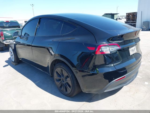 Photo 2 VIN: 5YJYGAEE9MF153900 - TESLA MODEL Y 