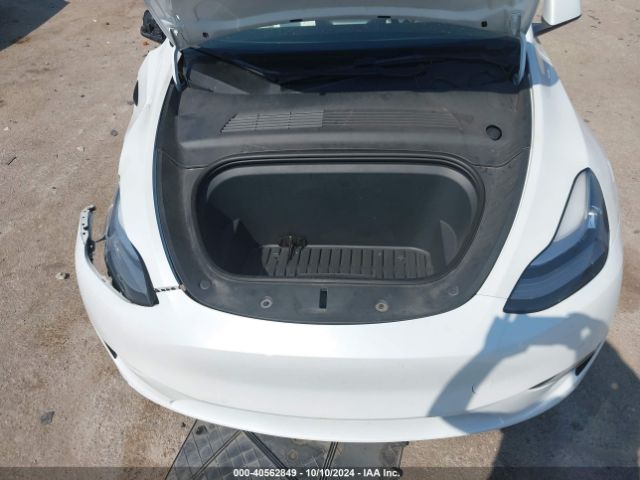 Photo 9 VIN: 5YJYGAEE9MF189909 - TESLA MODEL Y 