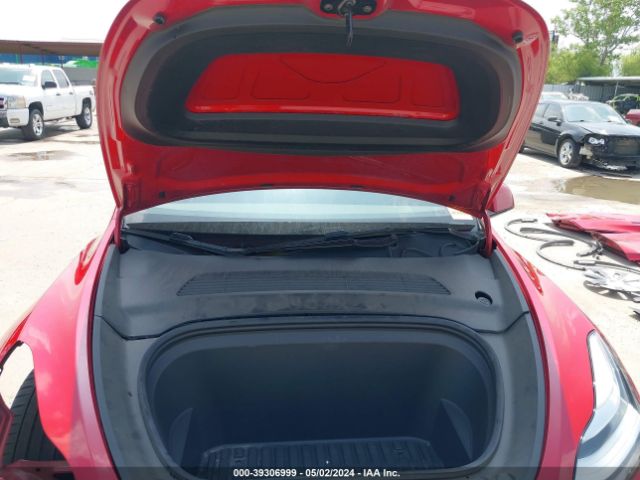 Photo 9 VIN: 5YJYGAEE9MF235464 - TESLA MODEL Y 