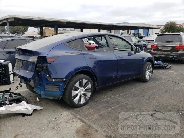 Photo 2 VIN: 5YJYGAEEXMF301486 - TESLA MODEL Y 