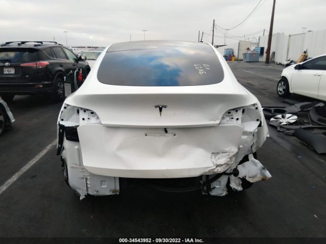 Photo 5 VIN: 5YJYGDED0MF192867 - TESLA MODEL Y 