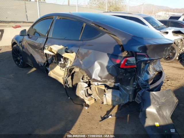 Photo 2 VIN: 5YJYGDED2MF110296 - TESLA MODEL Y 