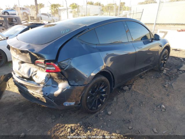 Photo 3 VIN: 5YJYGDED2MF110296 - TESLA MODEL Y 