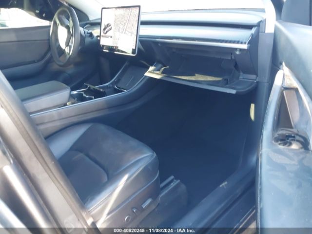 Photo 4 VIN: 5YJYGDED2MF110296 - TESLA MODEL Y 