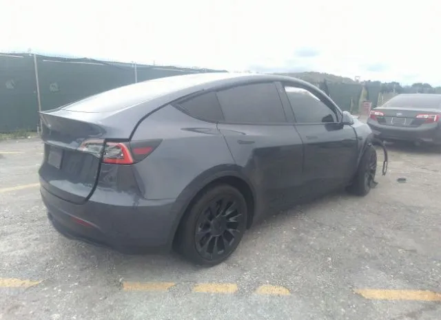 Photo 3 VIN: 5YJYGDED2MF112775 - TESLA MODEL Y 