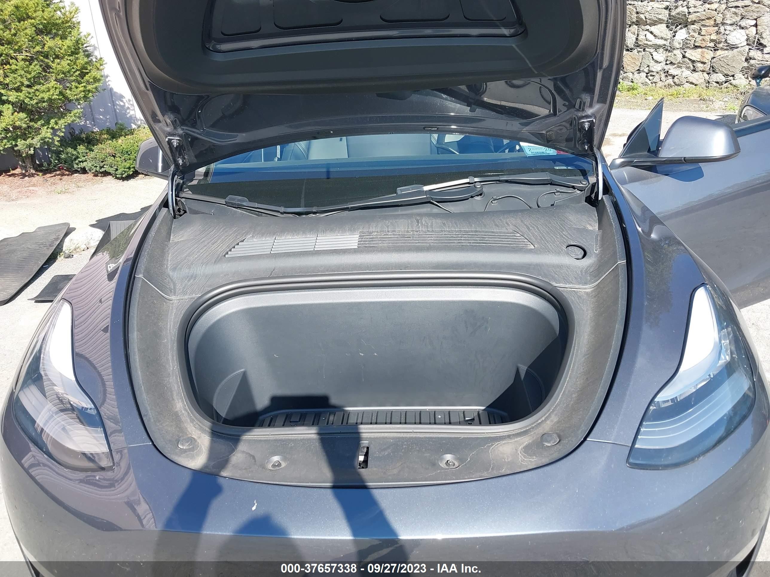 Photo 9 VIN: 5YJYGDED3MF106127 - TESLA MODEL Y 