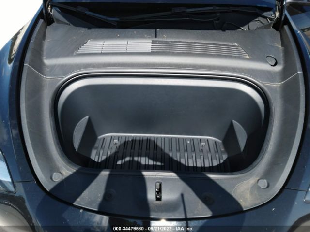 Photo 9 VIN: 5YJYGDED3MF130301 - TESLA MODEL Y 