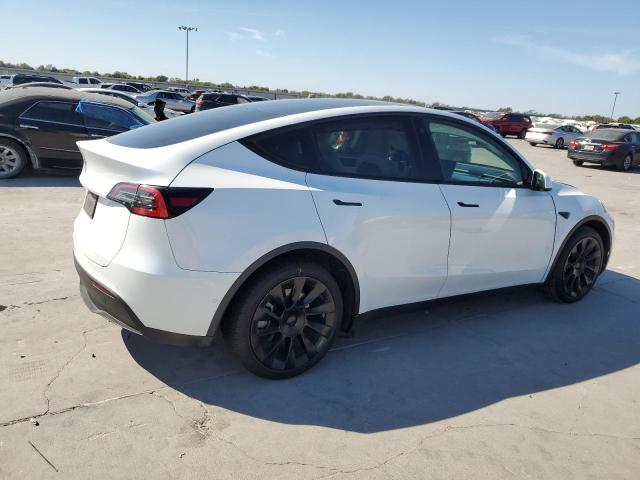 Photo 2 VIN: 5YJYGDED6MF105246 - TESLA MODEL Y 