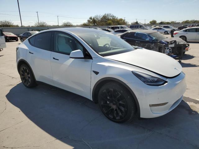 Photo 3 VIN: 5YJYGDED6MF105246 - TESLA MODEL Y 