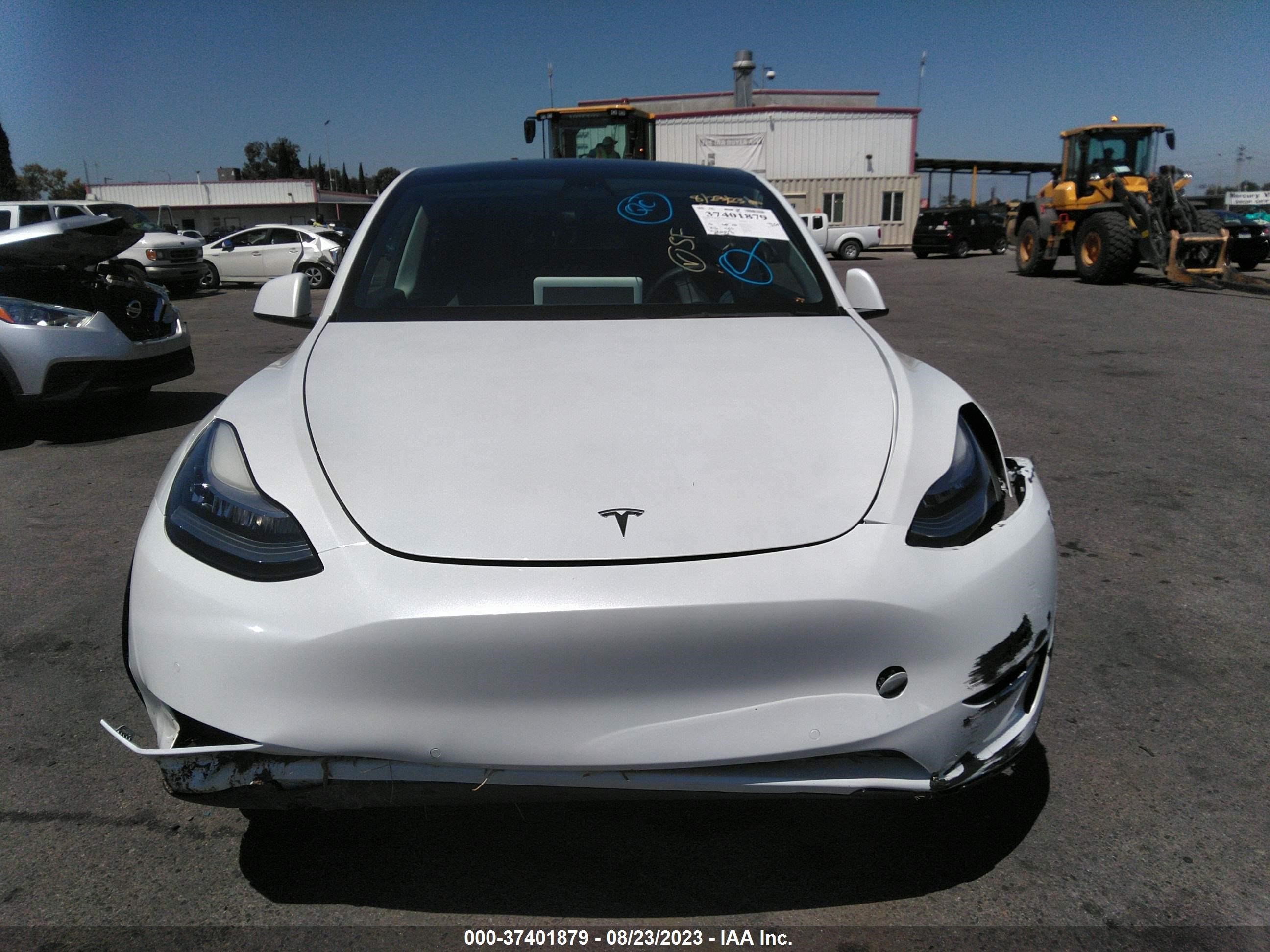 Photo 10 VIN: 5YJYGDED8MF112988 - TESLA MODEL Y 