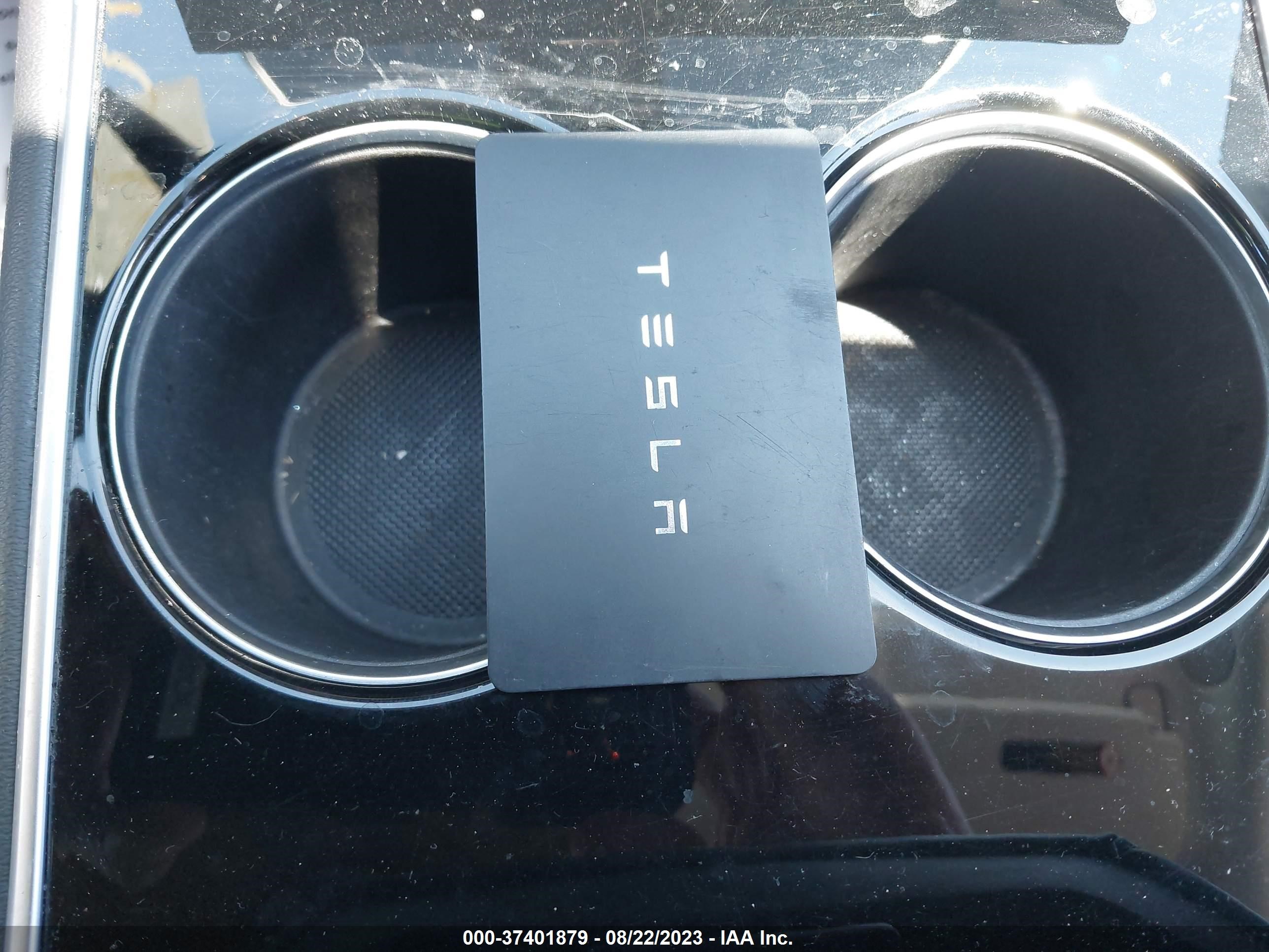 Photo 9 VIN: 5YJYGDED8MF112988 - TESLA MODEL Y 