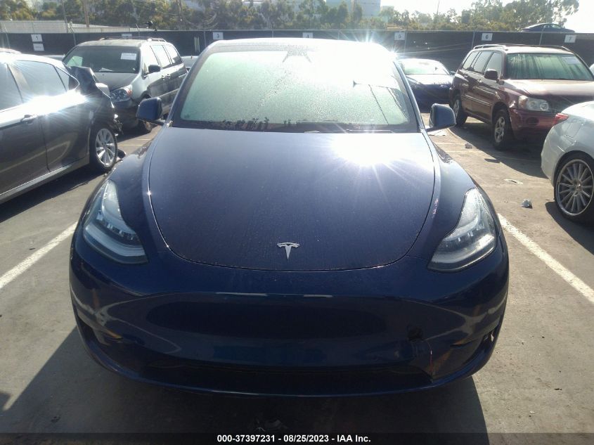 Photo 10 VIN: 5YJYGDED9MF192754 - TESLA MODEL Y 