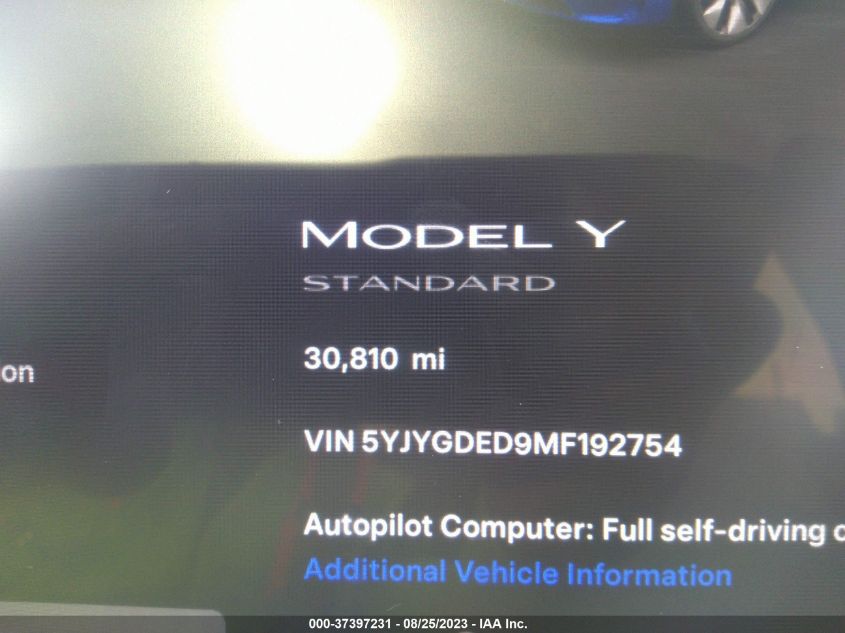 Photo 13 VIN: 5YJYGDED9MF192754 - TESLA MODEL Y 