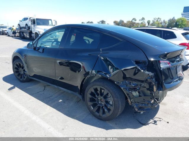 Photo 2 VIN: 5YJYGDEE0LF017655 - TESLA MODEL Y 