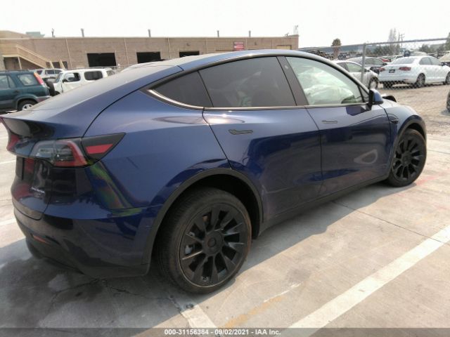 Photo 3 VIN: 5YJYGDEE0LF023777 - TESLA MODEL Y 