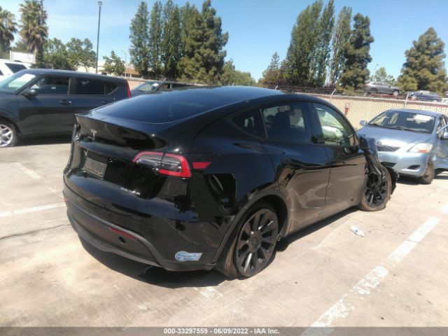 Photo 3 VIN: 5YJYGDEE0LF033807 - TESLA MODEL Y 