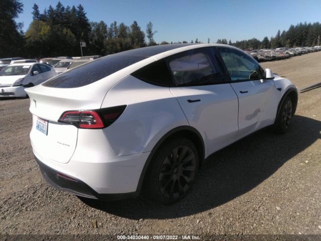 Photo 3 VIN: 5YJYGDEE0LF055984 - TESLA MODEL Y 