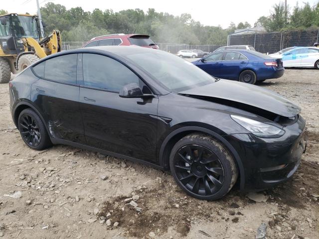 Photo 3 VIN: 5YJYGDEE0MF104070 - TESLA MODEL Y 