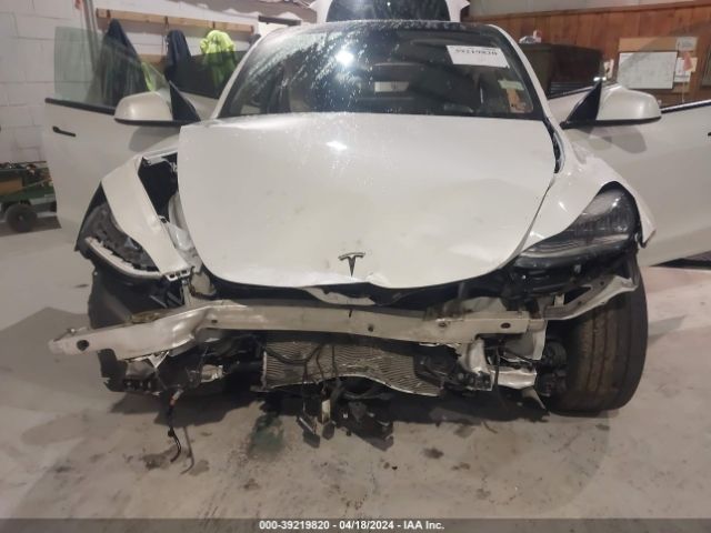 Photo 5 VIN: 5YJYGDEE0MF118566 - TESLA MODEL Y 