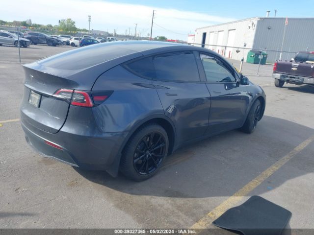 Photo 3 VIN: 5YJYGDEE0MF131267 - TESLA MODEL Y 