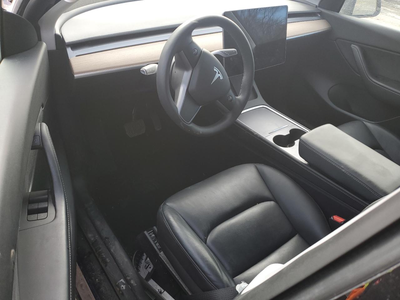 Photo 7 VIN: 5YJYGDEE0MF242109 - TESLA MODEL Y 