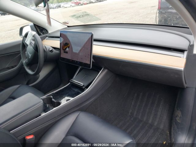 Photo 4 VIN: 5YJYGDEE1LF012609 - TESLA MODEL Y 