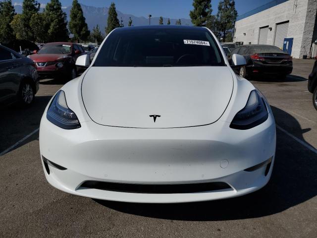 Photo 4 VIN: 5YJYGDEE1LF012996 - TESLA MODEL Y 