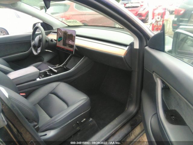 Photo 4 VIN: 5YJYGDEE1LF040698 - TESLA MODEL Y 