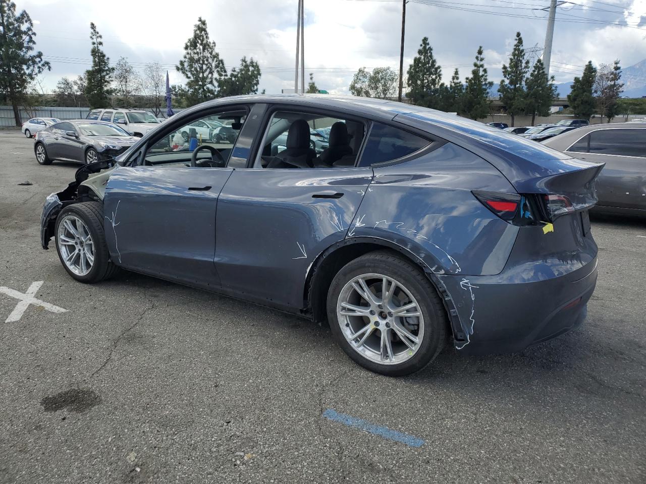 Photo 1 VIN: 5YJYGDEE1LF050261 - TESLA MODEL Y 