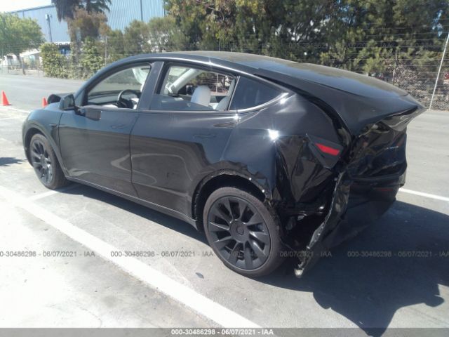 Photo 2 VIN: 5YJYGDEE1LF056092 - TESLA MODEL Y 