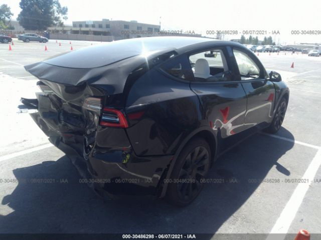 Photo 3 VIN: 5YJYGDEE1LF056092 - TESLA MODEL Y 