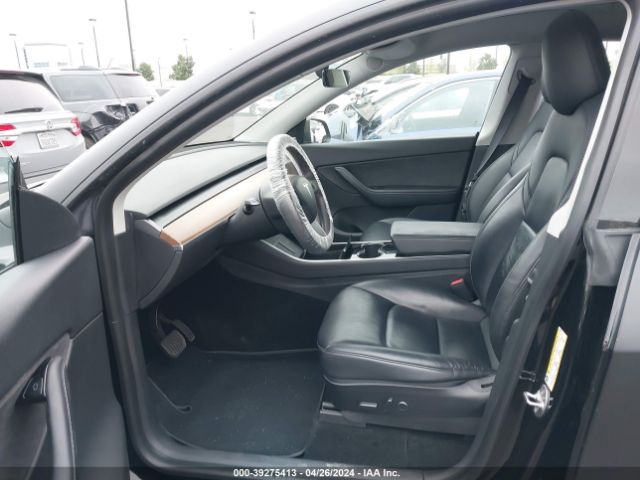 Photo 4 VIN: 5YJYGDEE1MF060600 - TESLA MODEL Y 