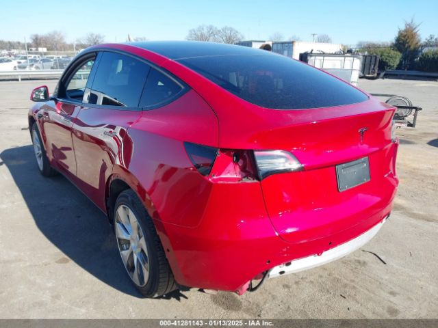 Photo 2 VIN: 5YJYGDEE1MF148126 - TESLA MODEL Y 