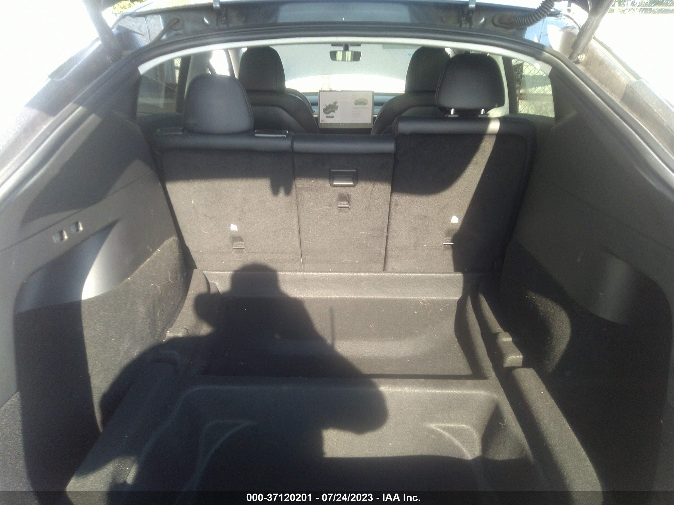 Photo 7 VIN: 5YJYGDEE1MF148577 - TESLA MODEL Y 