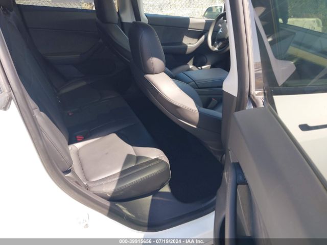 Photo 7 VIN: 5YJYGDEE1MF160910 - TESLA MODEL Y 