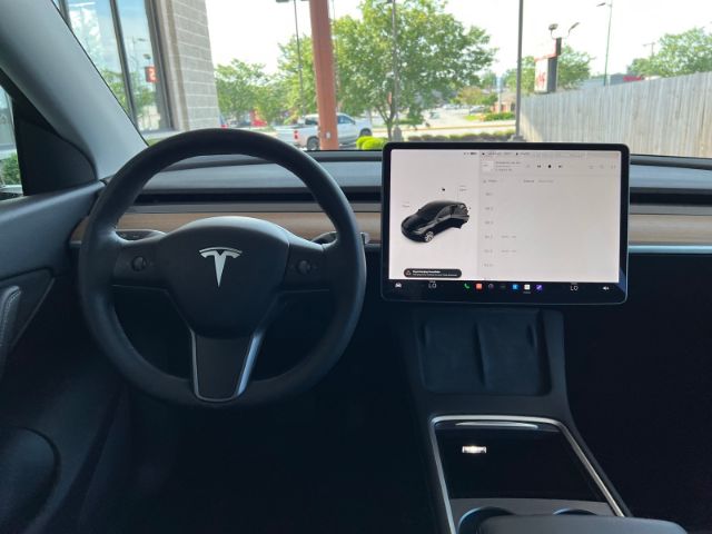 Photo 5 VIN: 5YJYGDEE1MF193602 - TESLA MODEL Y 