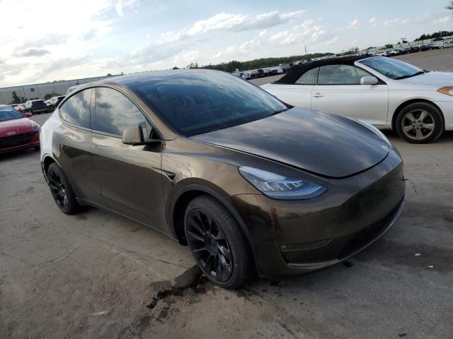 Photo 3 VIN: 5YJYGDEE1MF204050 - TESLA MODEL Y 