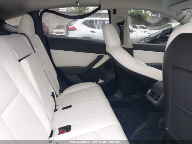 Photo 7 VIN: 5YJYGDEE1MF213038 - TESLA MODEL Y 