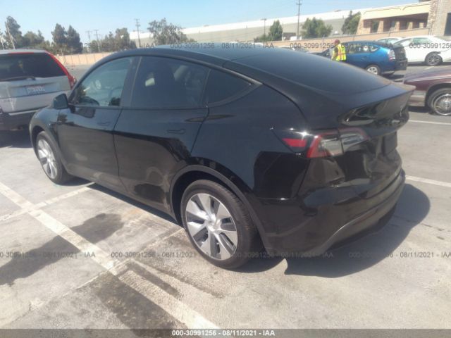 Photo 2 VIN: 5YJYGDEE1MF214349 - TESLA MODEL Y 