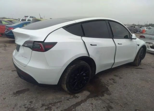 Photo 3 VIN: 5YJYGDEE2LF024512 - TESLA MODEL Y 