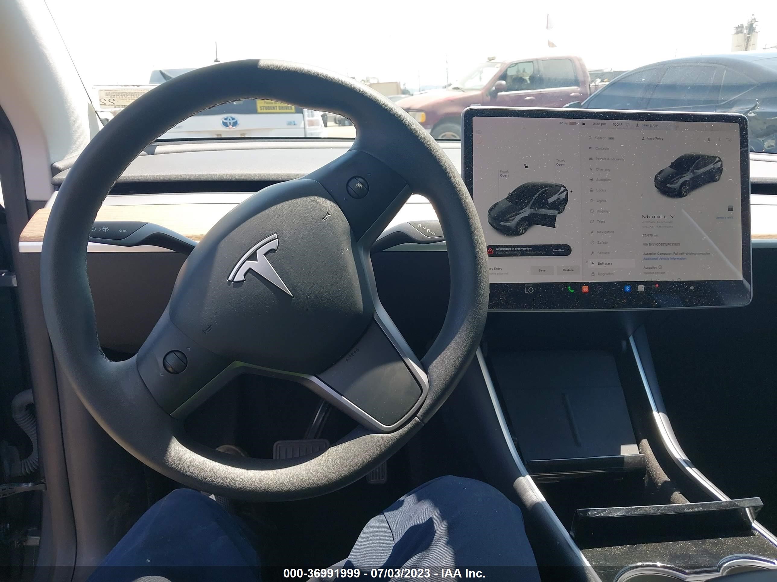 Photo 17 VIN: 5YJYGDEE2LF031590 - TESLA MODEL Y 