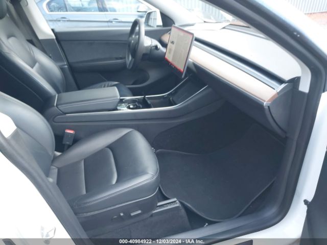 Photo 4 VIN: 5YJYGDEE2LF035929 - TESLA MODEL Y 