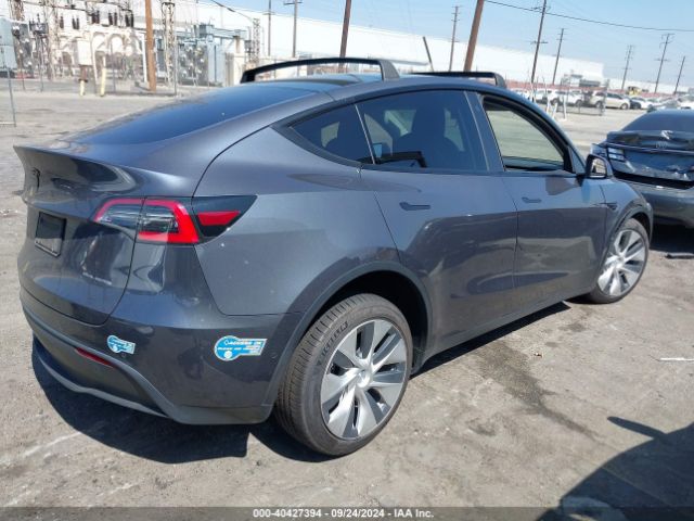 Photo 3 VIN: 5YJYGDEE2LF050897 - TESLA MODEL Y 